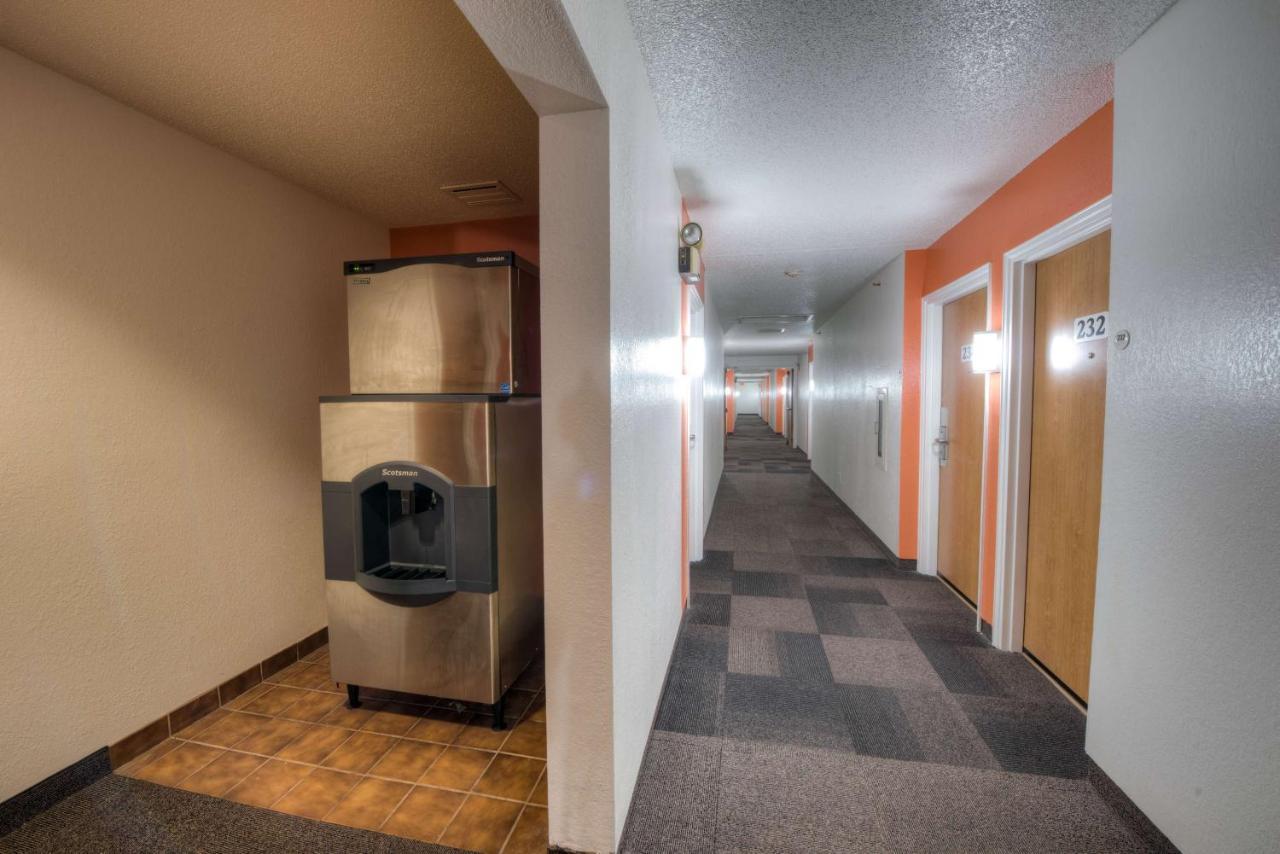 Motel 6-Branford, Ct - New Haven 외부 사진