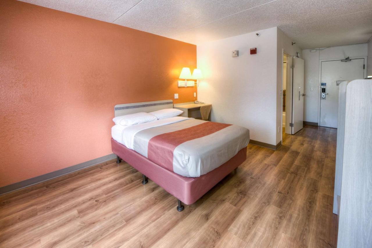 Motel 6-Branford, Ct - New Haven 외부 사진